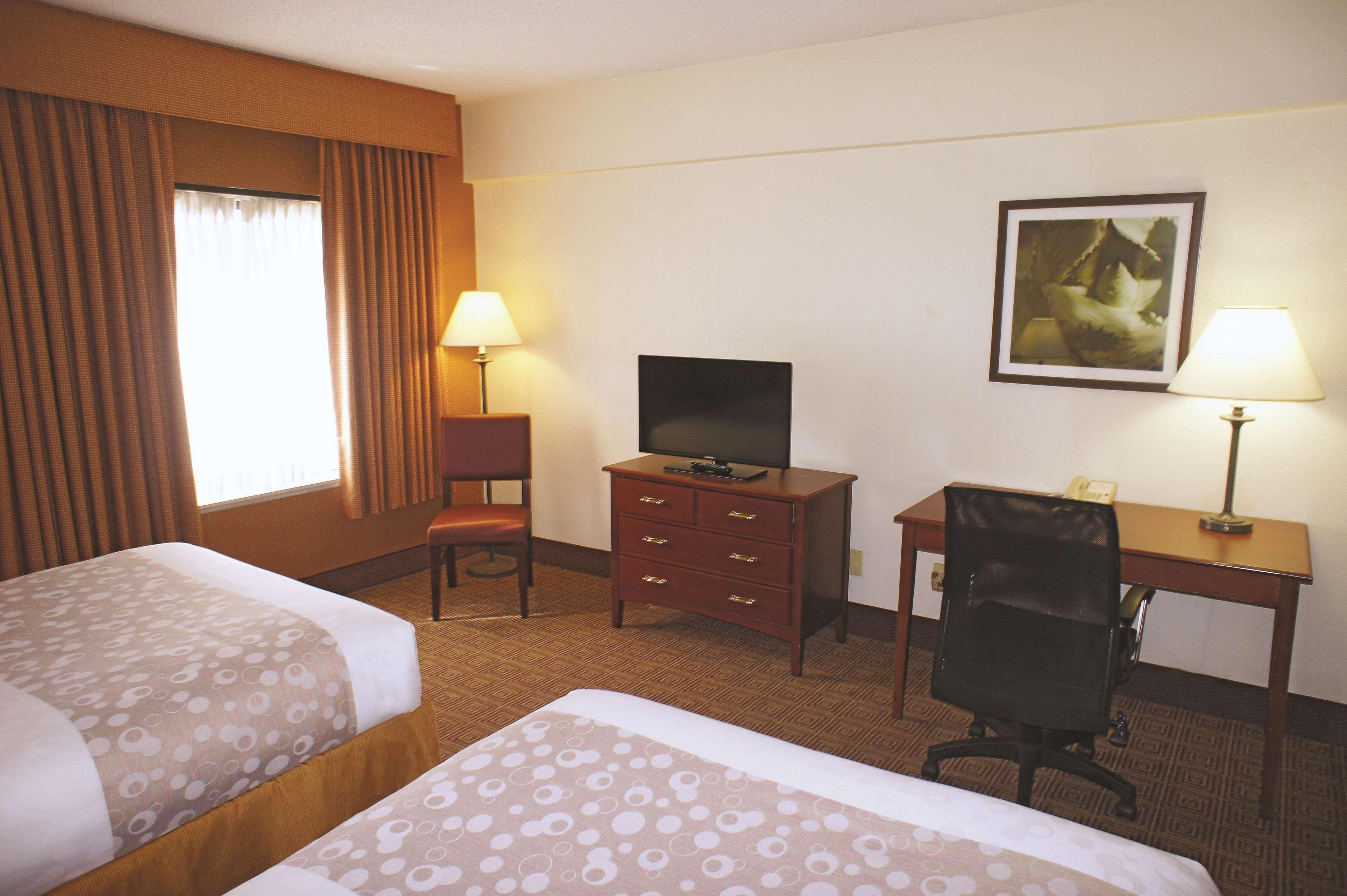 La Quinta By Wyndham New Haven Otel Dış mekan fotoğraf